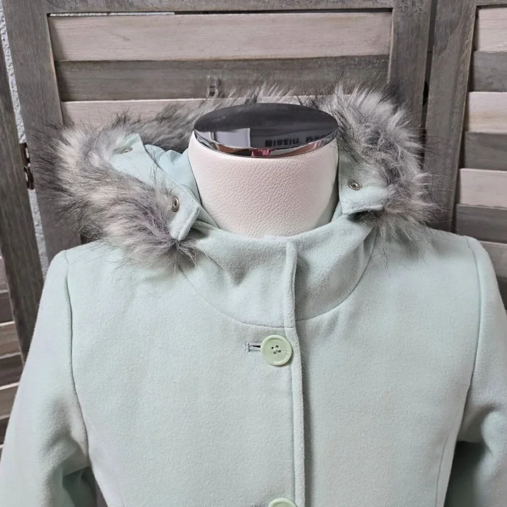 Girls' Faux Wool Jacket | Cat & Jack | Small (6/7)